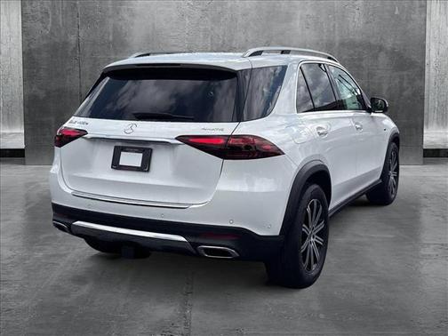 2025 Mercedes-Benz GLE 450e 4MATIC