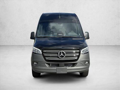 2025 Mercedes-Benz Sprinter 2500 Standard Roof