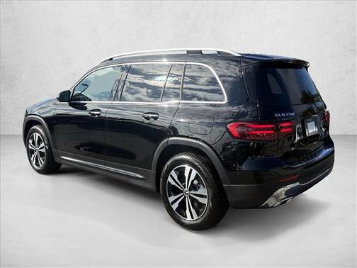 2026 Mercedes-Benz GLB 250 Base
