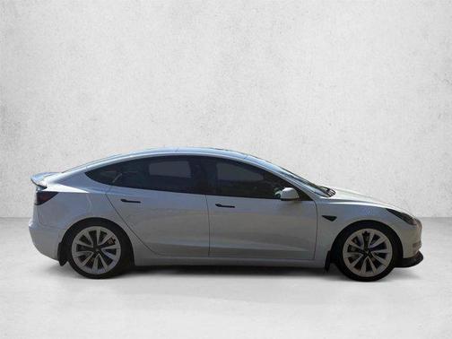 Pearl White Multi- 2021 Tesla Model 3 Long Range