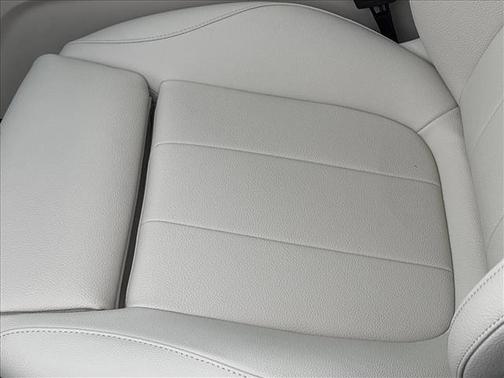 2025 Mercedes-Benz GLB 250 Base