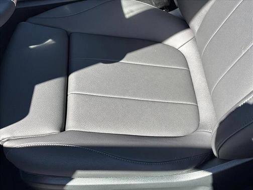 2025 Mercedes-Benz EQB 250 Base