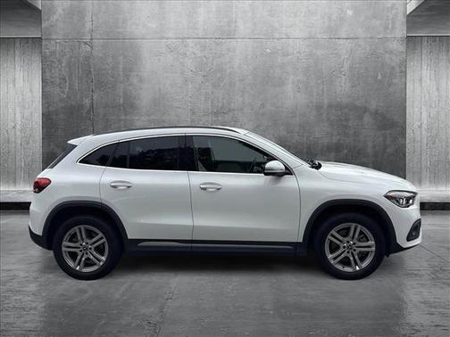 2022 Mercedes-Benz GLA 250 Base