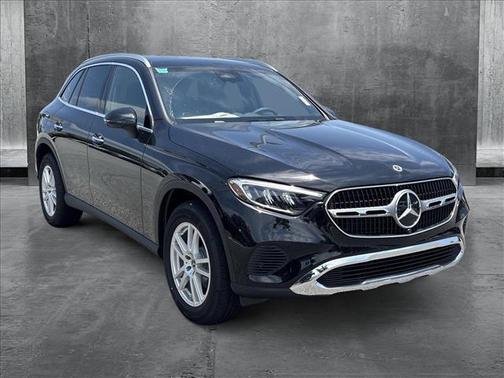 2025 Mercedes-Benz GLC 300 4MATIC