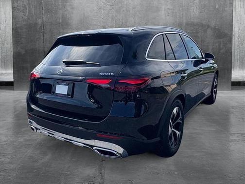 2025 Mercedes-Benz GLC 350e Base