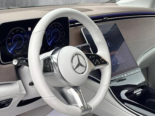 2025 Mercedes-Benz EQE 350+ Base