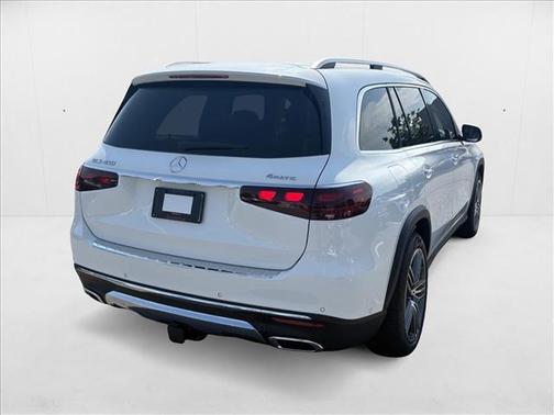 2026 Mercedes-Benz GLS 450 4MATIC