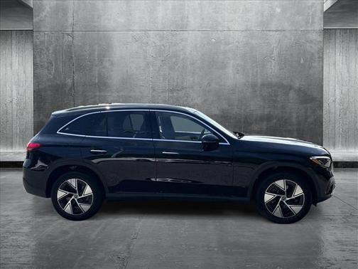 2024 Mercedes-Benz GLC 300 4MATIC