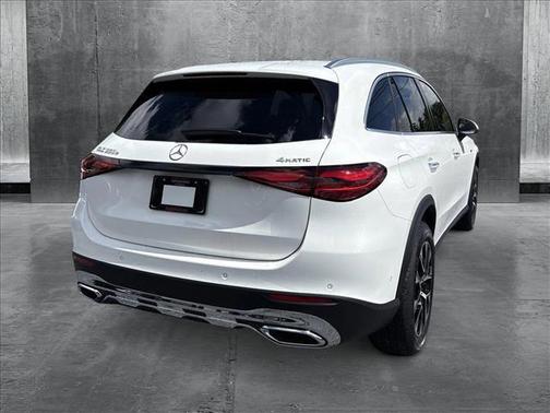 2025 Mercedes-Benz GLC 350e Base