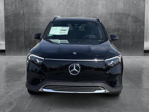 2025 Mercedes-Benz EQB 300 4MATIC