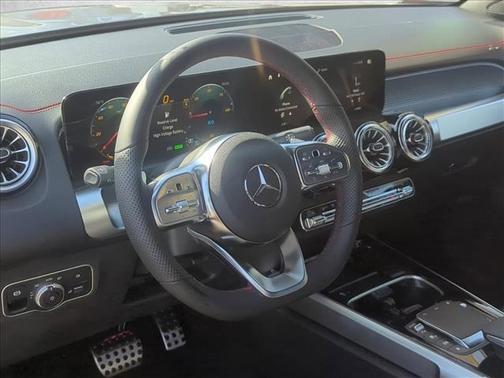 2023 Mercedes-Benz EQB 300 4MATIC