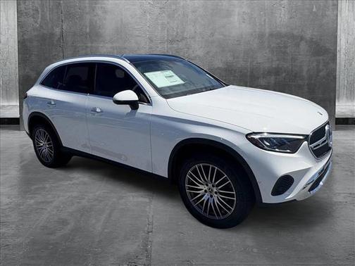 2025 Mercedes-Benz GLC 300 4MATIC