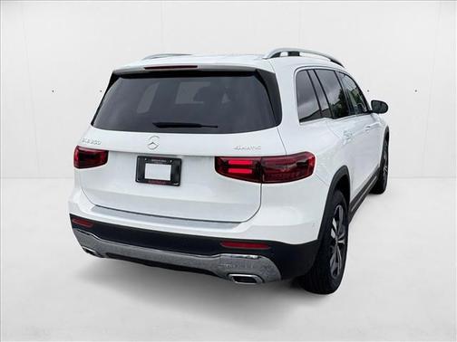 2025 Mercedes-Benz GLB 250 4MATIC