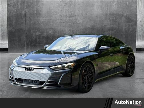 2022 Audi e-tron GT Premium Plus