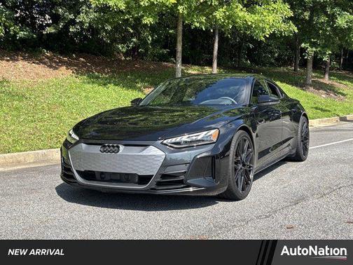 2022 Audi e-tron GT Premium Plus