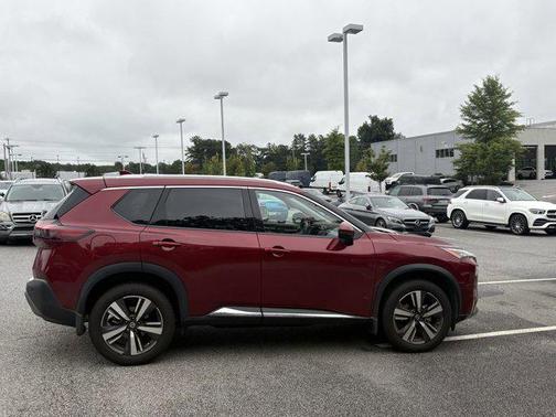 2021 Nissan Rogue SL