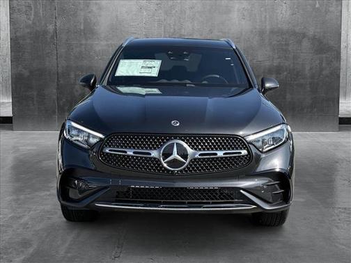2025 Mercedes-Benz GLC 350e Base
