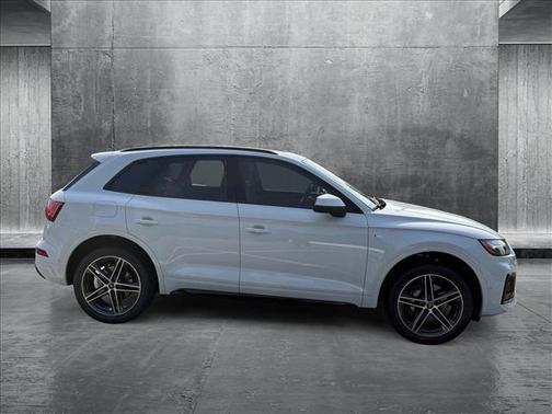 2023 Audi Q5 55 S line Prestige