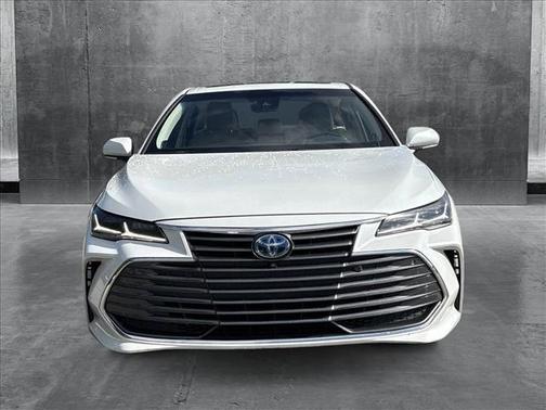 2019 Toyota Avalon Hybrid Limited