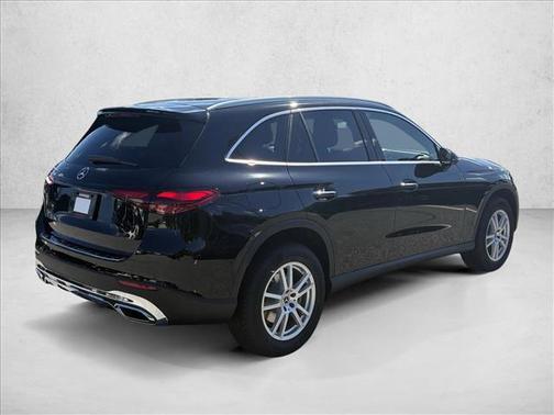 2026 Mercedes-Benz GLC 300 Base