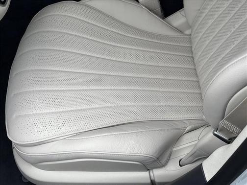 2025 Mercedes-Benz S-Class 4MATIC