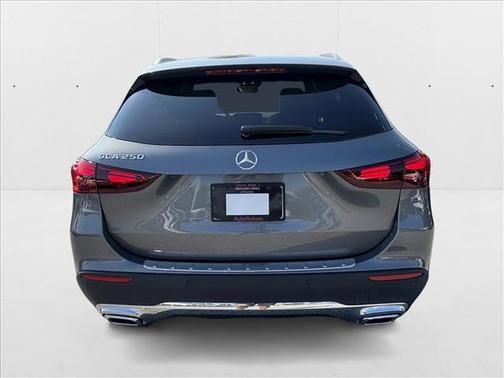 2026 Mercedes-Benz GLA 250 4MATIC