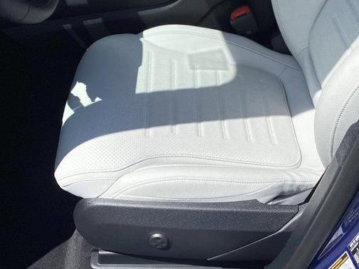 2024 Mercedes-Benz GLC 300 4MATIC