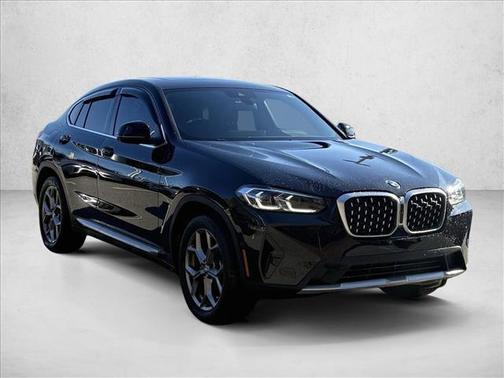 2022 BMW X4 xDrive30i