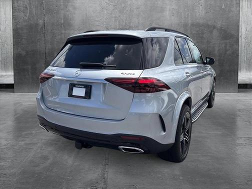 2025 Mercedes-Benz GLE 450e 4MATIC