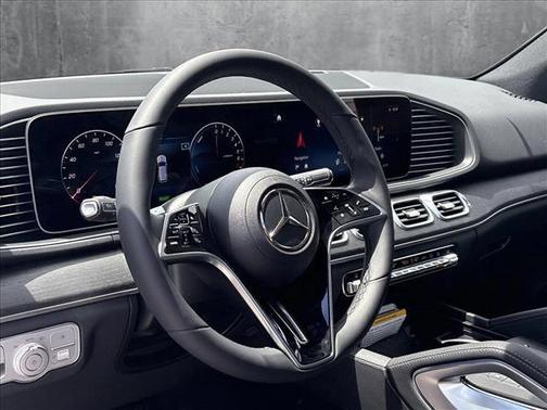 2025 Mercedes-Benz GLE 450e 4MATIC