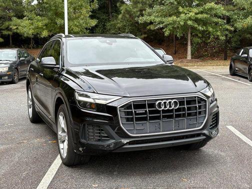 2020 Audi Q8 55 Premium