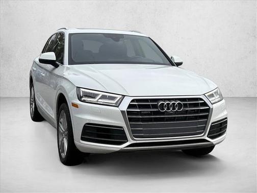 2018 Audi Q5 2.0T Prestige