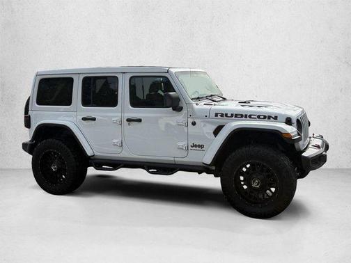 Bright White Clearcoat 2023 Jeep Wrangler Rubicon