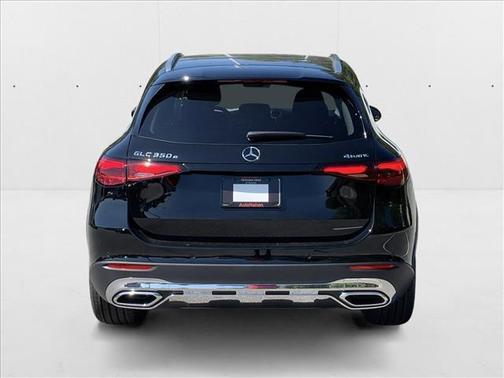 2026 Mercedes-Benz GLC 350e Base