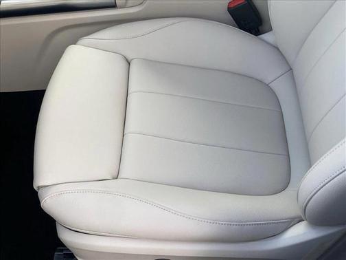 2025 Mercedes-Benz GLA 250 Base