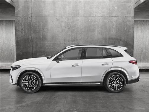 2025 Mercedes-Benz GLC 350e Base