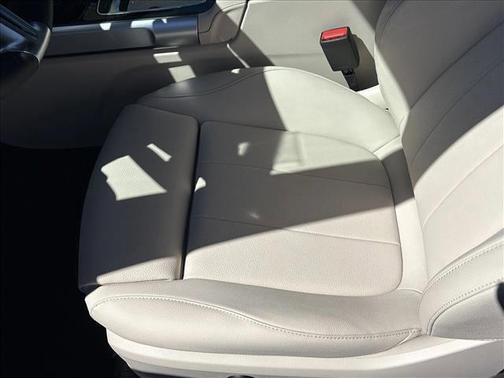 2025 Mercedes-Benz GLB 250 Base