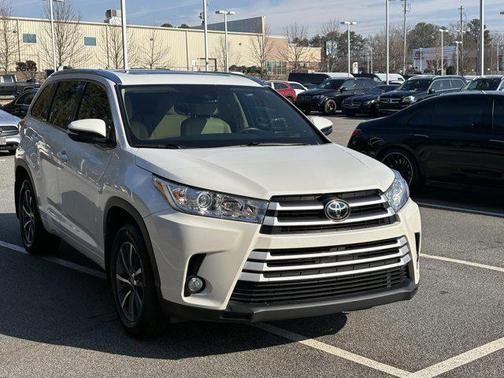 2017 Toyota Highlander XLE