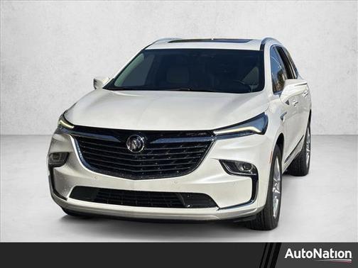 2024 Buick Enclave Essence FWD