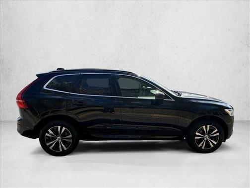 2023 Volvo XC60 B5 Core