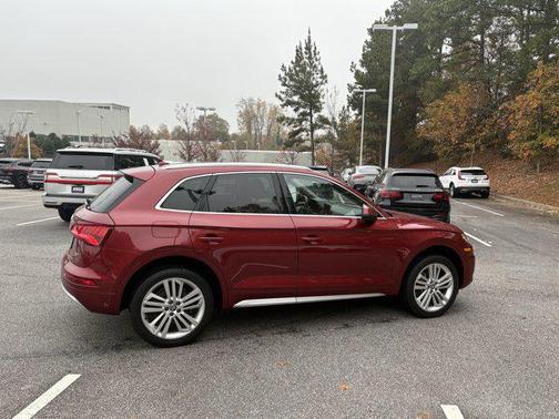 2018 Audi Q5 2.0T Premium Plus