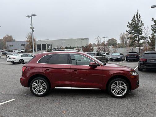 2018 Audi Q5 2.0T Premium Plus