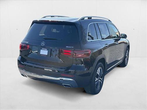 2025 Mercedes-Benz GLB 250 4MATIC
