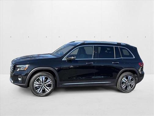 2025 Mercedes-Benz GLB 250 4MATIC