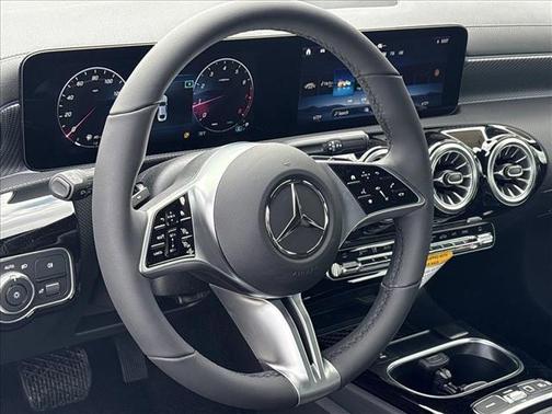 2025 Mercedes-Benz CLA 250 4MATIC