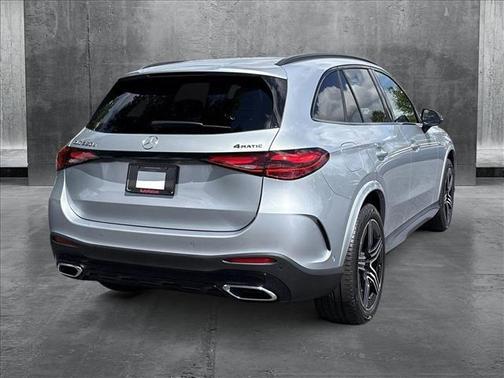 2025 Mercedes-Benz GLC 350e Base
