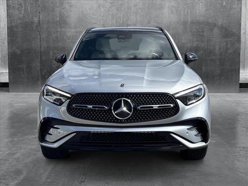 2025 Mercedes-Benz GLC 350e Base