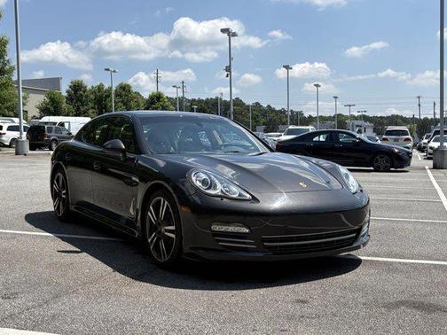 2013 Porsche Panamera 4 Platinum Edition
