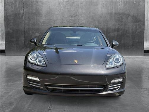 2013 Porsche Panamera 4 Platinum Edition