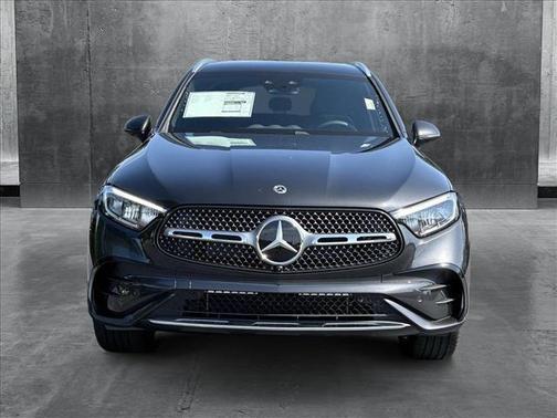 2025 Mercedes-Benz GLC 350e Base
